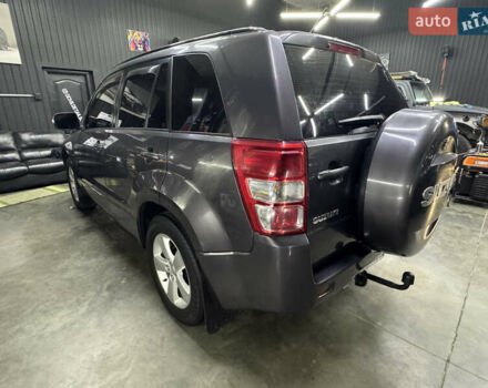 Сірий Сузукі Гранд Вітара, об'ємом двигуна 2.4 л та пробігом 136 тис. км за 8700 $, фото 2 на Automoto.ua