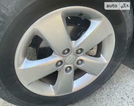 Сірий Сузукі Гранд Вітара, об'ємом двигуна 2.4 л та пробігом 136 тис. км за 8700 $, фото 47 на Automoto.ua