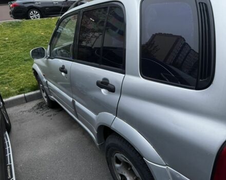 Серый Сузуки Гранд Витара, объемом двигателя 2 л и пробегом 320 тыс. км за 2500 $, фото 1 на Automoto.ua