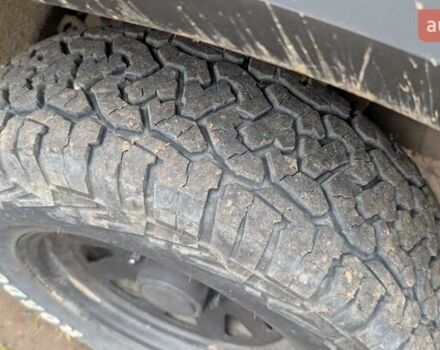 Сірий Сузукі Гранд Вітара, об'ємом двигуна 1.6 л та пробігом 240 тис. км за 8888 $, фото 2 на Automoto.ua