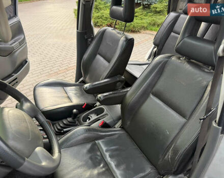 Серый Сузуки Гранд Витара, объемом двигателя 2.74 л и пробегом 320 тыс. км за 6500 $, фото 7 на Automoto.ua