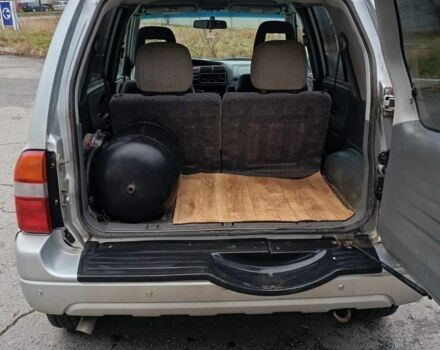 Сірий Сузукі Гранд Вітара, об'ємом двигуна 2.5 л та пробігом 200 тис. км за 6500 $, фото 5 на Automoto.ua