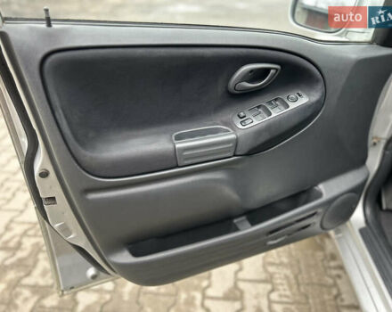 Серый Сузуки Гранд Витара, объемом двигателя 2 л и пробегом 228 тыс. км за 5700 $, фото 19 на Automoto.ua