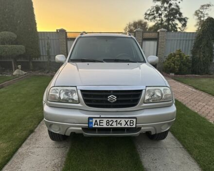 Серый Сузуки Гранд Витара, объемом двигателя 2 л и пробегом 247 тыс. км за 6000 $, фото 1 на Automoto.ua