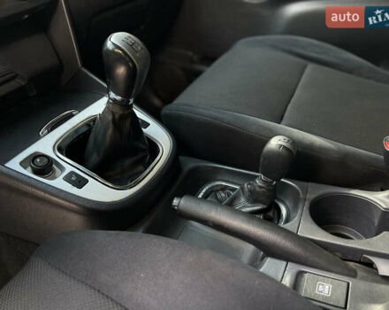 Серый Сузуки Гранд Витара, объемом двигателя 2 л и пробегом 325 тыс. км за 5099 $, фото 20 на Automoto.ua