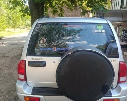 Серый Сузуки Гранд Витара, объемом двигателя 2.74 л и пробегом 324 тыс. км за 5700 $, фото 3 на Automoto.ua