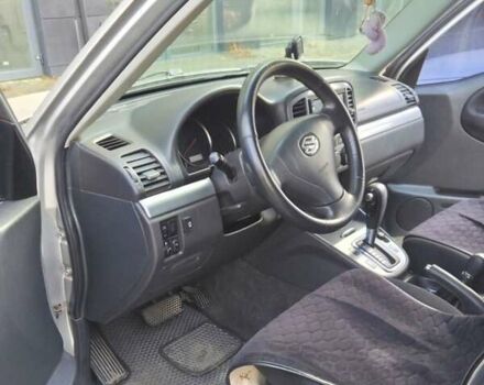 Серый Сузуки Гранд Витара, объемом двигателя 2 л и пробегом 368 тыс. км за 6000 $, фото 4 на Automoto.ua