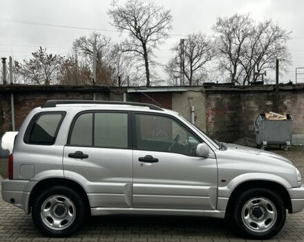 Серый Сузуки Гранд Витара, объемом двигателя 2 л и пробегом 228 тыс. км за 5700 $, фото 4 на Automoto.ua