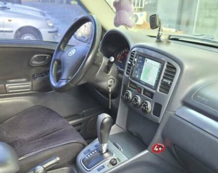 Серый Сузуки Гранд Витара, объемом двигателя 2 л и пробегом 368 тыс. км за 6000 $, фото 1 на Automoto.ua