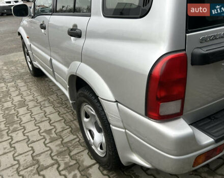 Серый Сузуки Гранд Витара, объемом двигателя 2 л и пробегом 228 тыс. км за 5700 $, фото 18 на Automoto.ua