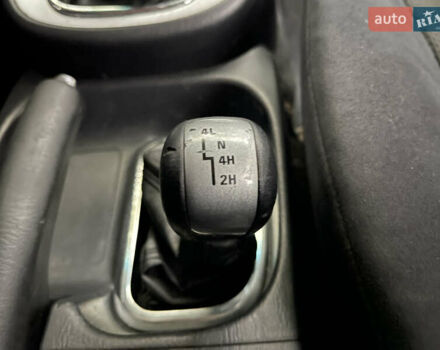 Серый Сузуки Гранд Витара, объемом двигателя 2 л и пробегом 325 тыс. км за 5099 $, фото 19 на Automoto.ua