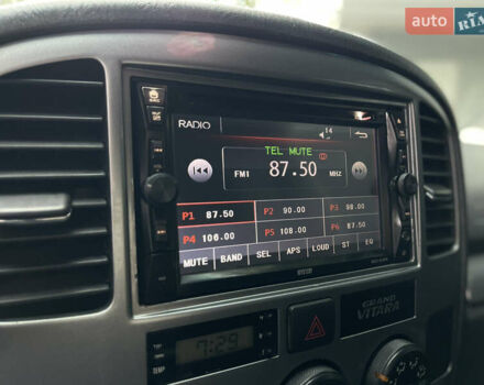 Серый Сузуки Гранд Витара, объемом двигателя 2 л и пробегом 325 тыс. км за 5099 $, фото 15 на Automoto.ua