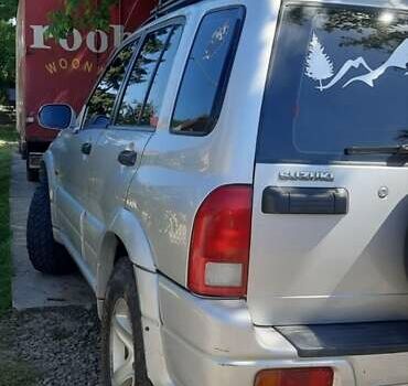 Сірий Сузукі Гранд Вітара, об'ємом двигуна 2 л та пробігом 196 тис. км за 8000 $, фото 7 на Automoto.ua