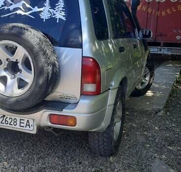 Сірий Сузукі Гранд Вітара, об'ємом двигуна 2 л та пробігом 196 тис. км за 8000 $, фото 1 на Automoto.ua