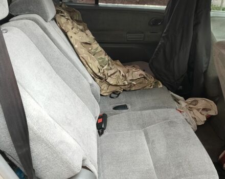 Сірий Сузукі Гранд Вітара, об'ємом двигуна 2 л та пробігом 360 тис. км за 3700 $, фото 2 на Automoto.ua