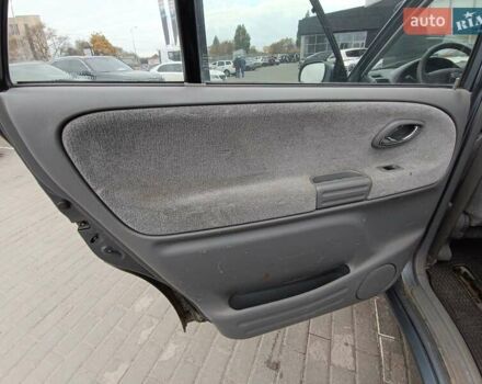 Серый Сузуки Гранд Витара, объемом двигателя 2.74 л и пробегом 1 тыс. км за 6800 $, фото 10 на Automoto.ua