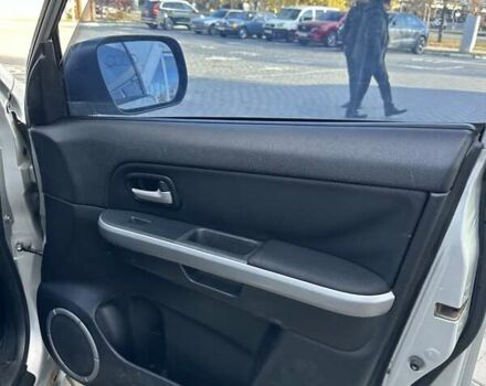 Серый Сузуки Гранд Витара, объемом двигателя 2 л и пробегом 312 тыс. км за 6500 $, фото 14 на Automoto.ua