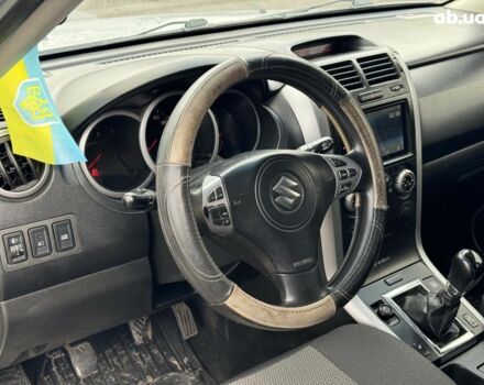 Серый Сузуки Гранд Витара, объемом двигателя 2 л и пробегом 323 тыс. км за 6740 $, фото 16 на Automoto.ua