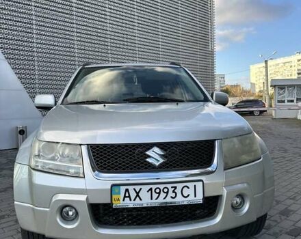 Серый Сузуки Гранд Витара, объемом двигателя 2 л и пробегом 312 тыс. км за 6500 $, фото 4 на Automoto.ua