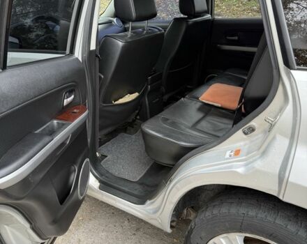 Сірий Сузукі Гранд Вітара, об'ємом двигуна 2 л та пробігом 158 тис. км за 7800 $, фото 8 на Automoto.ua