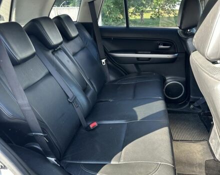 Серый Сузуки Гранд Витара, объемом двигателя 1.9 л и пробегом 360 тыс. км за 4500 $, фото 4 на Automoto.ua