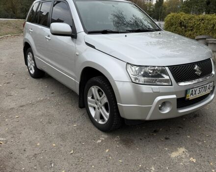 Сірий Сузукі Гранд Вітара, об'ємом двигуна 2 л та пробігом 158 тис. км за 7800 $, фото 4 на Automoto.ua