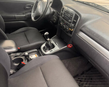 Серый Сузуки Гранд Витара, объемом двигателя 0 л и пробегом 235 тыс. км за 2700 $, фото 4 на Automoto.ua