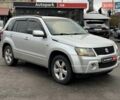 Серый Сузуки Гранд Витара, объемом двигателя 2 л и пробегом 323 тыс. км за 6790 $, фото 2 на Automoto.ua