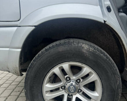 Сірий Сузукі Гранд Вітара, об'ємом двигуна 2.74 л та пробігом 400 тис. км за 6500 $, фото 13 на Automoto.ua