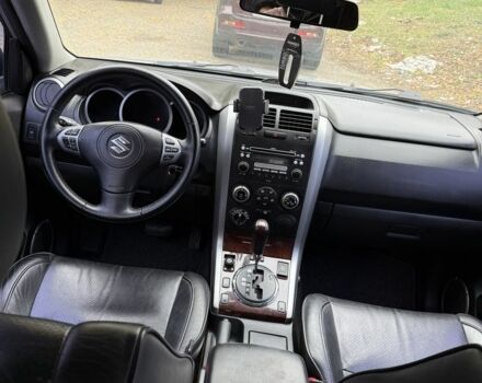Сірий Сузукі Гранд Вітара, об'ємом двигуна 2 л та пробігом 158 тис. км за 7800 $, фото 13 на Automoto.ua