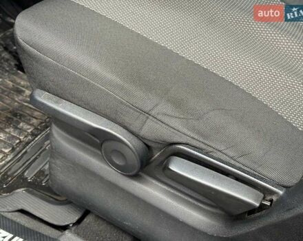 Серый Сузуки Гранд Витара, объемом двигателя 2 л и пробегом 323 тыс. км за 6790 $, фото 15 на Automoto.ua