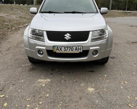 Сірий Сузукі Гранд Вітара, об'ємом двигуна 2 л та пробігом 158 тис. км за 7800 $, фото 3 на Automoto.ua