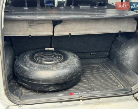 Серый Сузуки Гранд Витара, объемом двигателя 2 л и пробегом 323 тыс. км за 6790 $, фото 19 на Automoto.ua