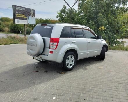 Сірий Сузукі Гранд Вітара, об'ємом двигуна 2 л та пробігом 290 тис. км за 7000 $, фото 1 на Automoto.ua