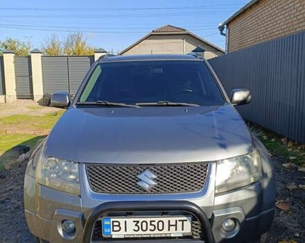 Сірий Сузукі Гранд Вітара, об'ємом двигуна 2 л та пробігом 200 тис. км за 6800 $, фото 1 на Automoto.ua