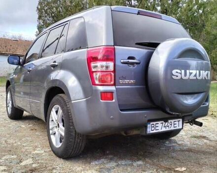 Сірий Сузукі Гранд Вітара, об'ємом двигуна 2 л та пробігом 240 тис. км за 7900 $, фото 5 на Automoto.ua