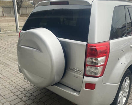 Серый Сузуки Гранд Витара, объемом двигателя 2.7 л и пробегом 164 тыс. км за 8000 $, фото 6 на Automoto.ua