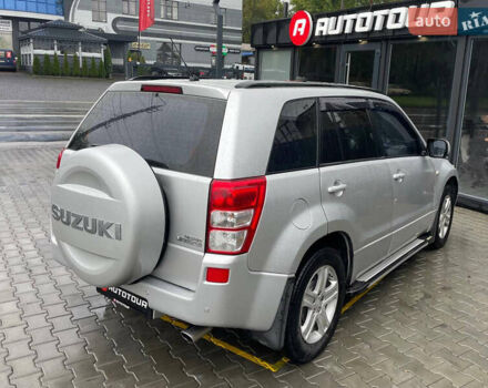 Серый Сузуки Гранд Витара, объемом двигателя 2 л и пробегом 163 тыс. км за 6000 $, фото 7 на Automoto.ua