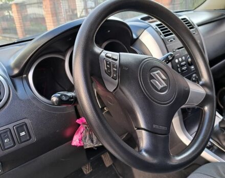 Серый Сузуки Гранд Витара, объемом двигателя 2 л и пробегом 250 тыс. км за 7038 $, фото 6 на Automoto.ua