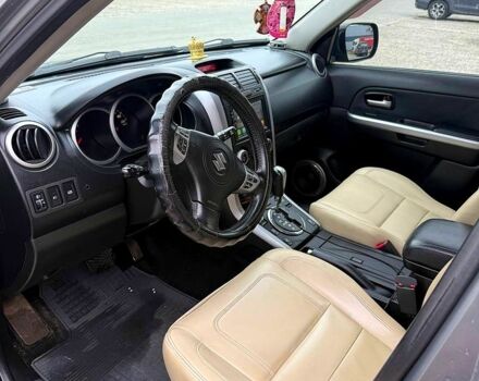 Сірий Сузукі Гранд Вітара, об'ємом двигуна 2 л та пробігом 241 тис. км за 6200 $, фото 9 на Automoto.ua