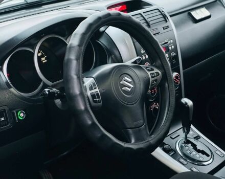 Сірий Сузукі Гранд Вітара, об'ємом двигуна 2 л та пробігом 250 тис. км за 5700 $, фото 8 на Automoto.ua