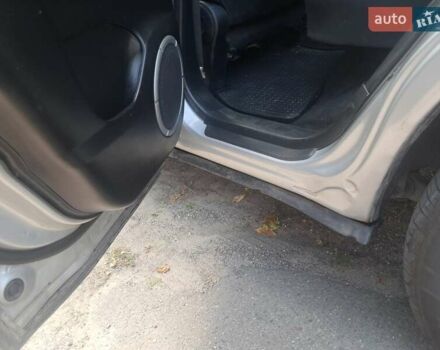 Серый Сузуки Гранд Витара, объемом двигателя 2 л и пробегом 331 тыс. км за 6000 $, фото 9 на Automoto.ua