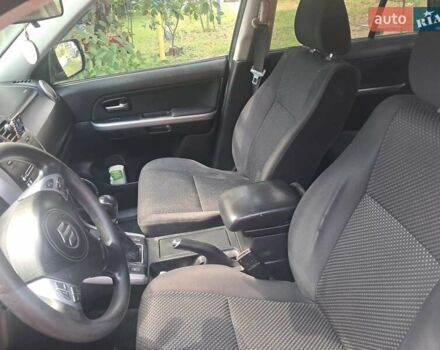 Серый Сузуки Гранд Витара, объемом двигателя 2 л и пробегом 331 тыс. км за 6000 $, фото 2 на Automoto.ua