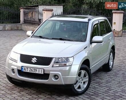 Серый Сузуки Гранд Витара, объемом двигателя 2 л и пробегом 148 тыс. км за 8800 $, фото 2 на Automoto.ua