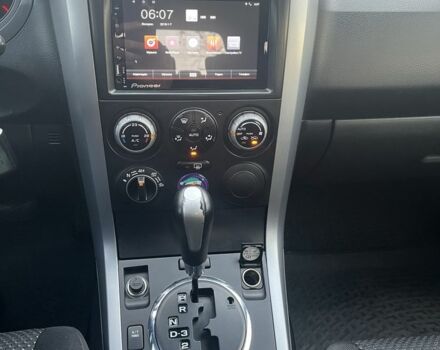 Серый Сузуки Гранд Витара, объемом двигателя 2 л и пробегом 360 тыс. км за 7500 $, фото 8 на Automoto.ua