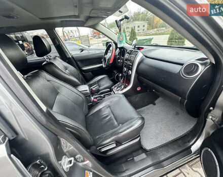 Сірий Сузукі Гранд Вітара, об'ємом двигуна 2 л та пробігом 279 тис. км за 8500 $, фото 5 на Automoto.ua