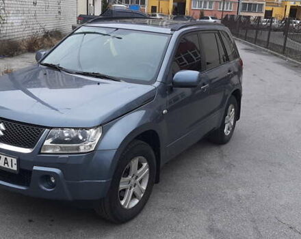 Сірий Сузукі Гранд Вітара, об'ємом двигуна 2 л та пробігом 195 тис. км за 6200 $, фото 1 на Automoto.ua