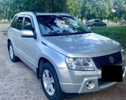 Сірий Сузукі Гранд Вітара, об'ємом двигуна 2 л та пробігом 90 тис. км за 10000 $, фото 2 на Automoto.ua