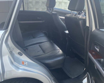 Сірий Сузукі Гранд Вітара, об'ємом двигуна 2 л та пробігом 251 тис. км за 6500 $, фото 13 на Automoto.ua