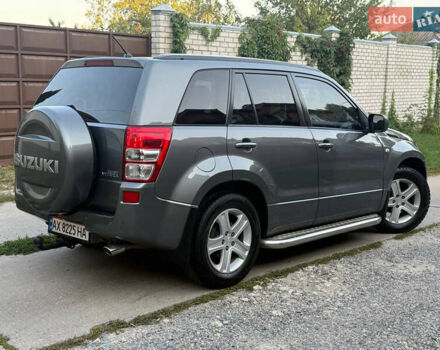 Серый Сузуки Гранд Витара, объемом двигателя 2 л и пробегом 126 тыс. км за 8850 $, фото 10 на Automoto.ua